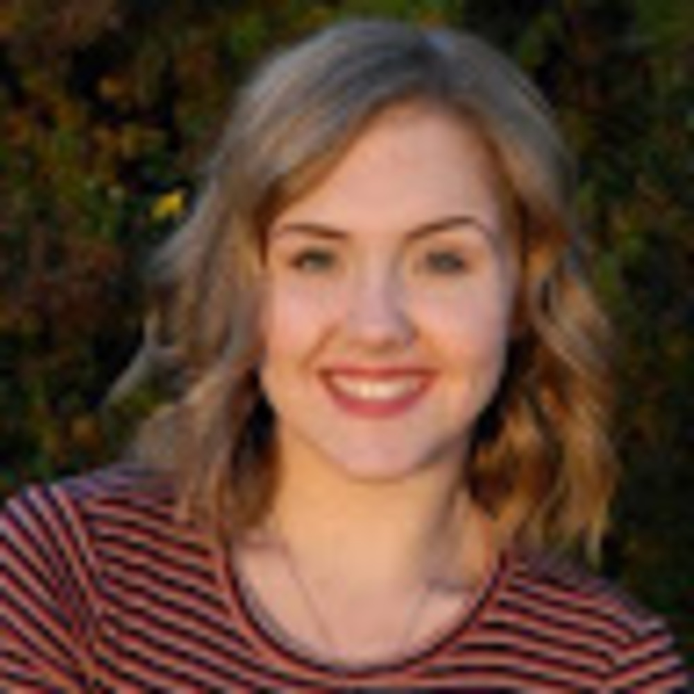 Meet your Posher, Ayla